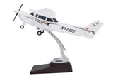 1:32 10.8inch Cessna 172 with Landing Gear ABS Resin Airplane Model,Diecast Plane,for Collecting and Gift