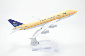 1:400 16cm Boeing B-747 Saudi Arabian Airlines Metal Airplane Model Plane Toy Plane Model