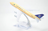 1:400 16cm Boeing B-747 Saudi Arabian Airlines Metal Airplane Model Plane Toy Plane Model