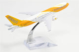 1:400 16cm Boeing B777 Scoot Airlines Metal Airplane Model Plane Toy Plane Model