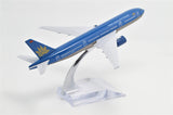 1:400 16cm Boeing B777-200 Vietnam Airlines Metal Airplane Model Plane Toy Plane Model
